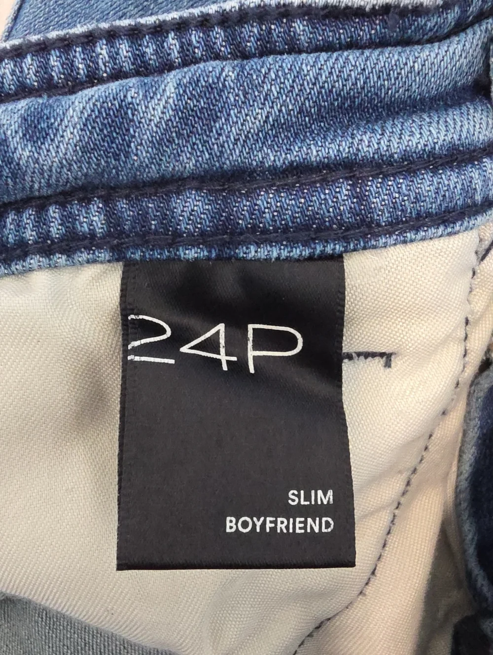 Anthropologie Pilcro The Slim Boyfriend Women's Size 24P Stretch
